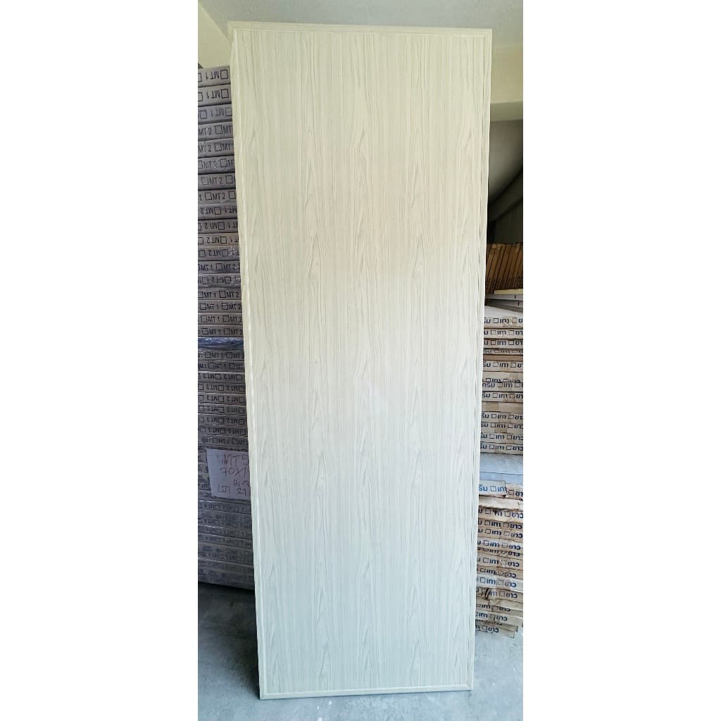 บานประตู PVC อย่างหนา ลายไม้ขาว ขนาด 70*200 cm (ไม่เจาะรูลูกบิด)ราคาถูก (สินค้าล้างสต็อก ราคาพิเศษ)